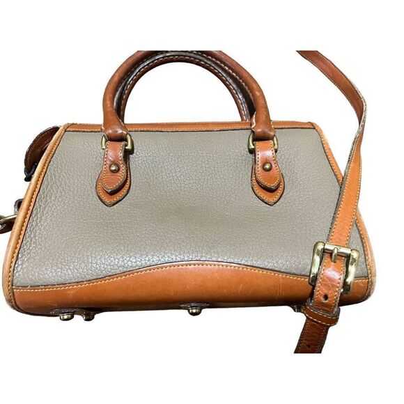 Dooney & Bourke Vintage Satchel Doctors bag pebbled leather buckle all weather - Picture 4 of 9